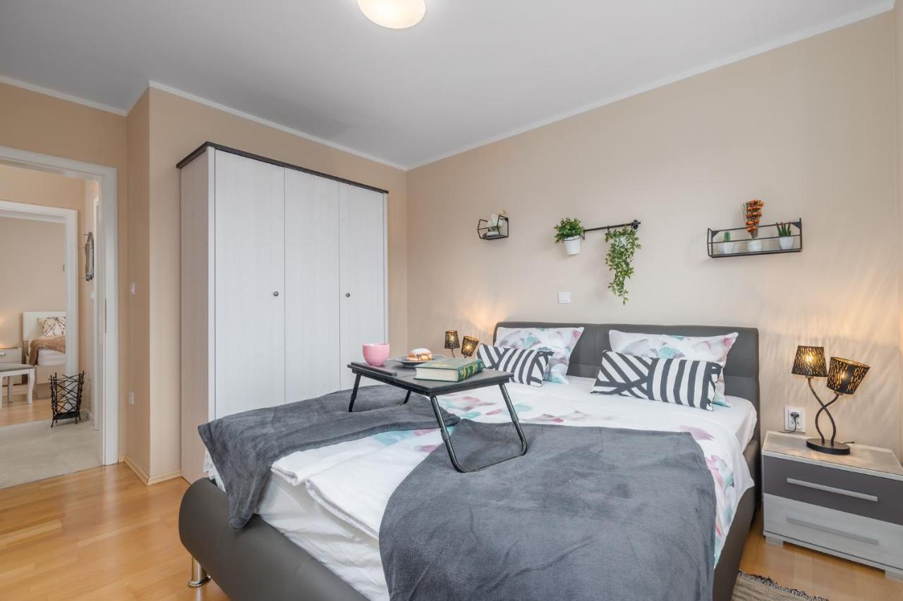 Apartment Andrea Porec Luaran gambar